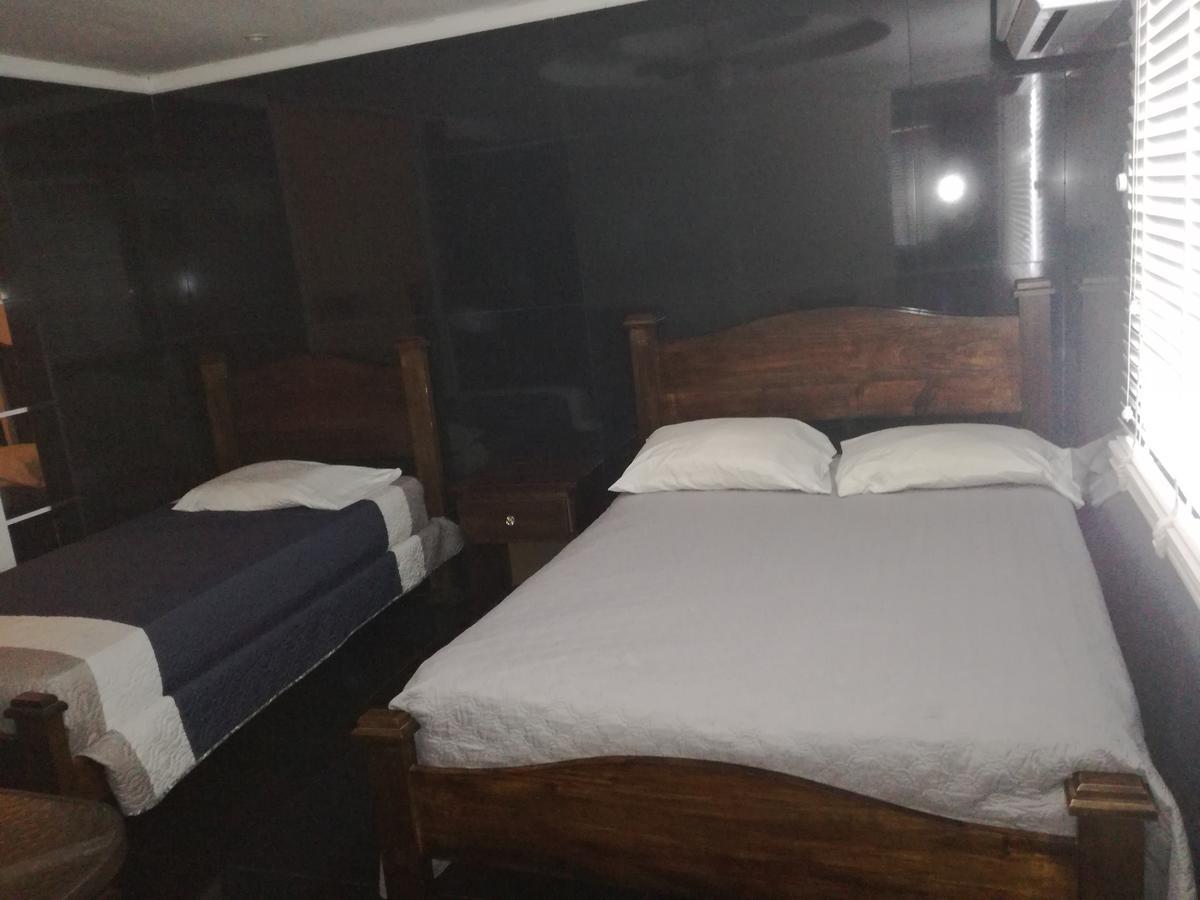 Hostal Compostela Inn David Extérieur photo